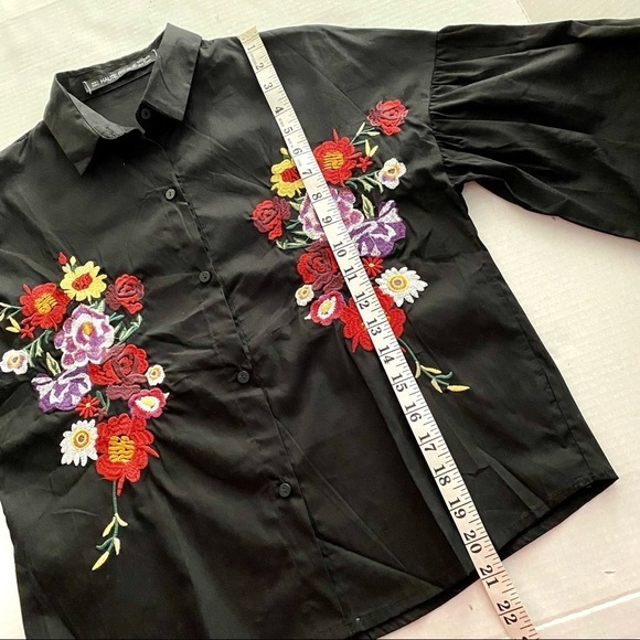 Haute Rouge Black Floral Blouse M/L Cropped Button-up Cotton Boho Embroidered - Picture 10 of 12